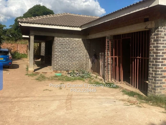 5 Beds Incomplete House Prospect