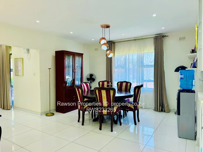 Very neat & modern house for sale in Mount Pleasant Heights (Sole Mandate)