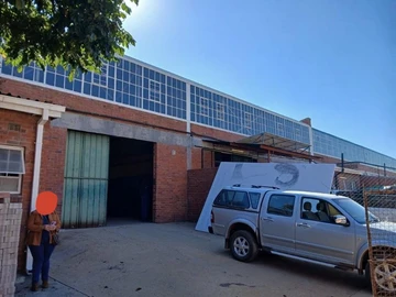 Warehouse & Factory