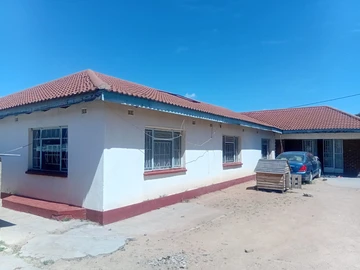 5 Bedroom Townhouse Complex