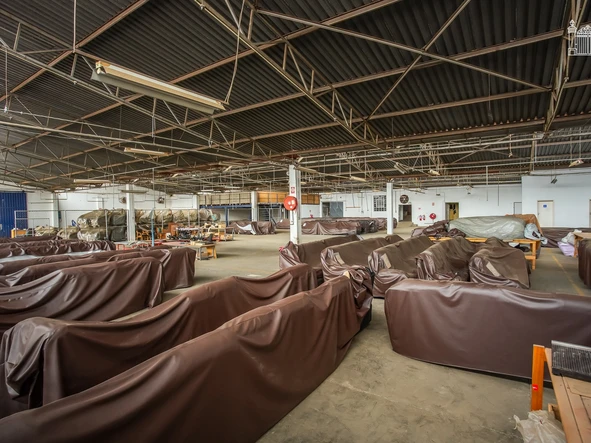 Warehouse & Factory