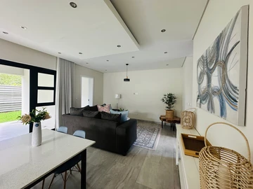 3 Bedroom Garden Flat