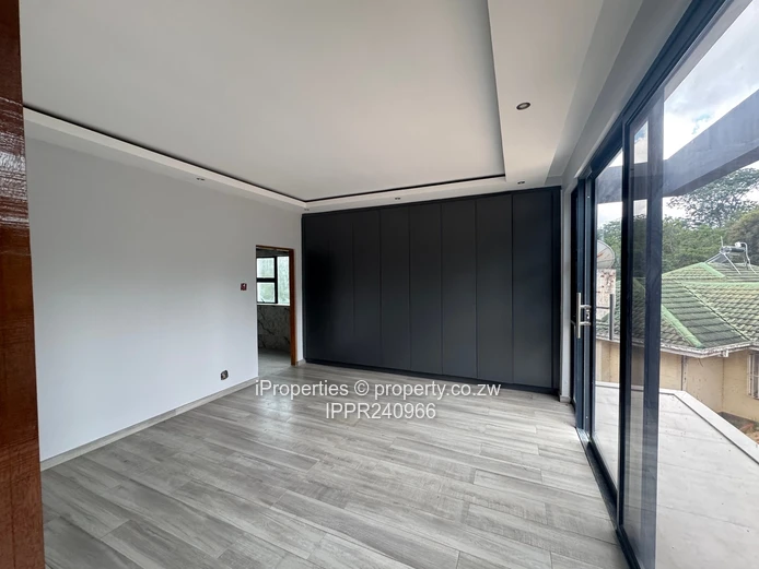 New Luxury Townhouses Up For Sale!