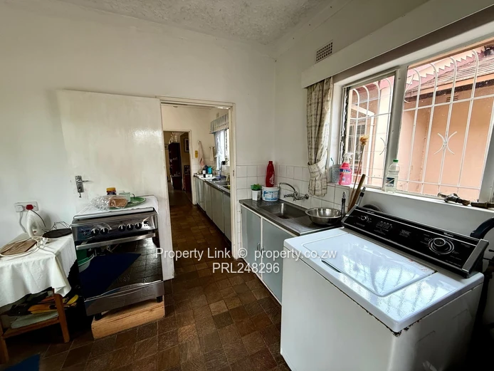 Unfurnished 4-Bed House with Pool Available Immediately