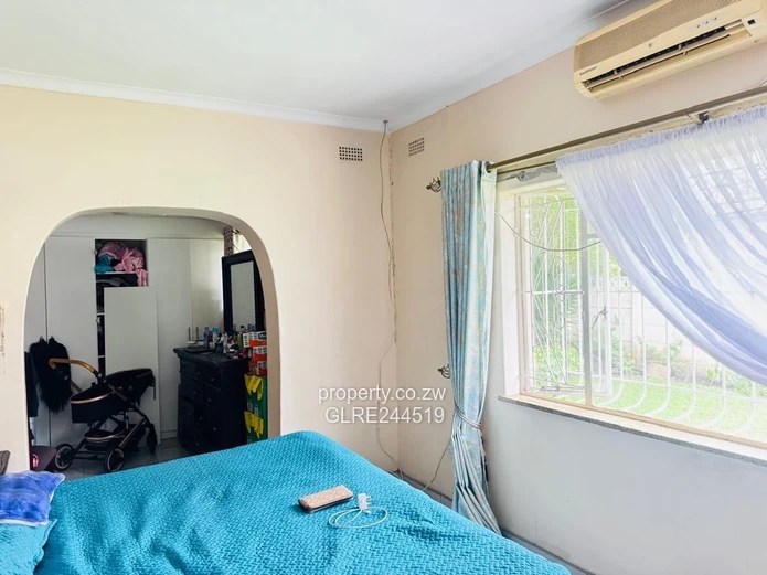 3-Bed, 2-Bath Avonlea (Harare West) Home w/ Borehole