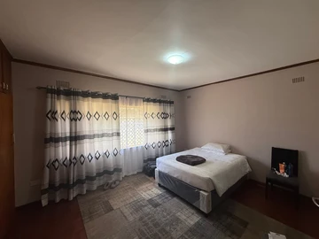 3 Bedroom Garden Flat
