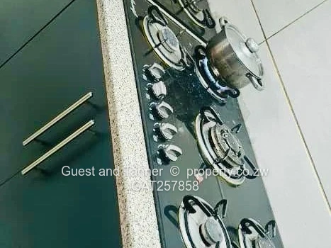 8-Bed Student Accommodation + 3-Bed Cottage For Sale – Gweru, Adelaide Park Senga