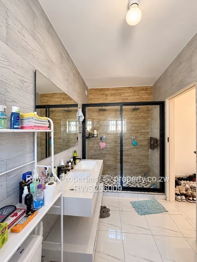 Superb opportunity in Rydale Ridge  (Sole Mandate)