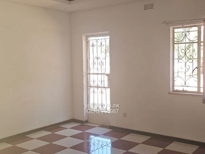 10 office to let 