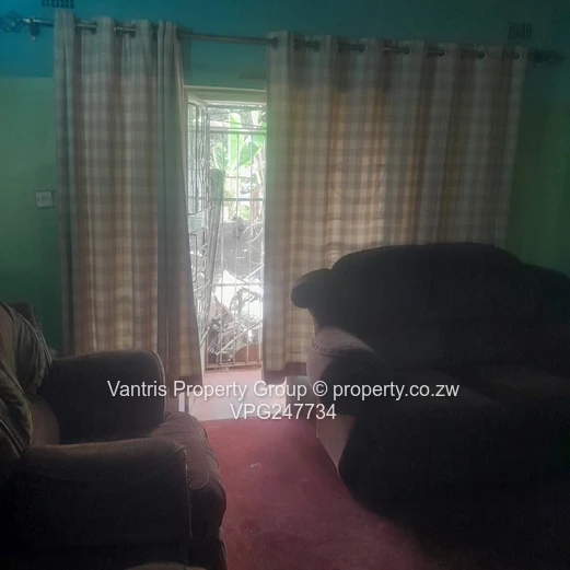 Glen Norah A house for sale