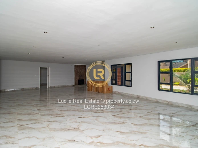 Contemporary Executive Residence in Westgate Goodhope
