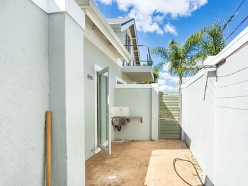 2 Unit Townhouse Complex