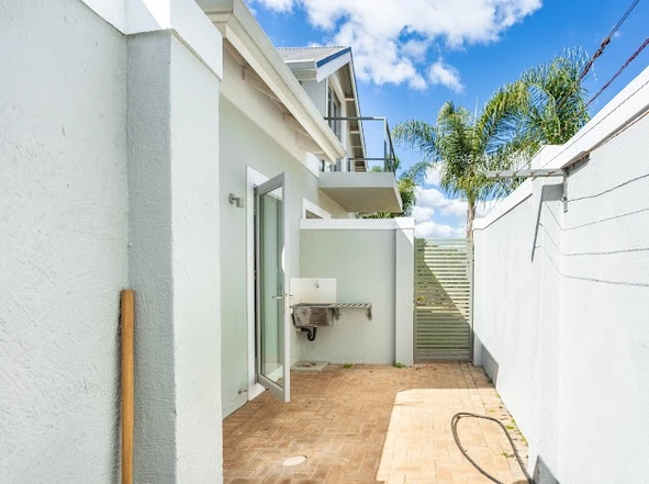 2 Unit Townhouse Complex