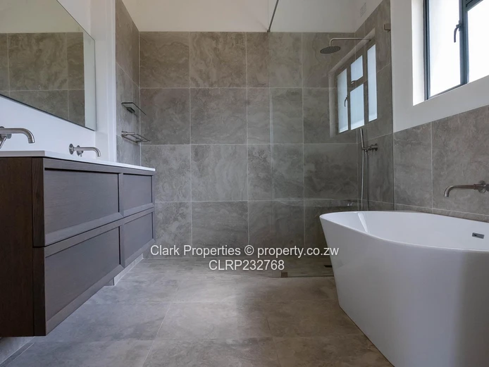 Luxury Living In Chisipite