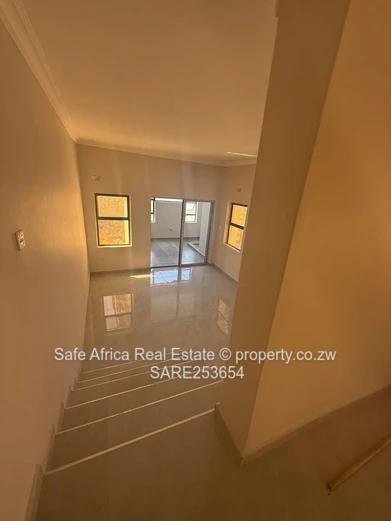 LUXURY 5-BEDROOM VILLA FOR SALE – CARRICK CREAGH   USD 380,000 | 500m² Stand | Title Deed