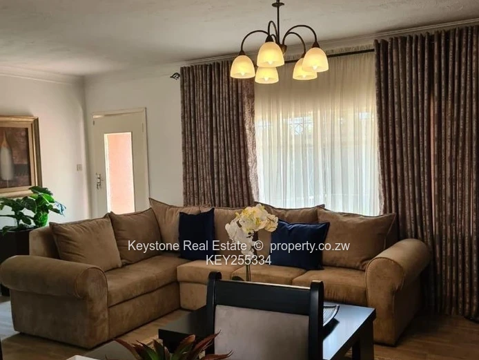 Charming 3 Bedroom Home to Let in Safe Convenient Neighbourhood