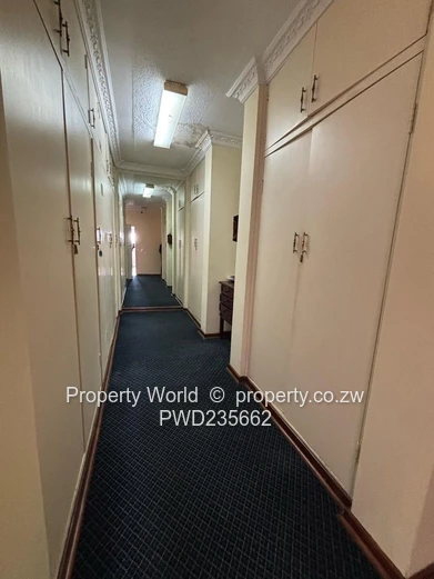 5 Bedroom House for Sale in Rolf Valley