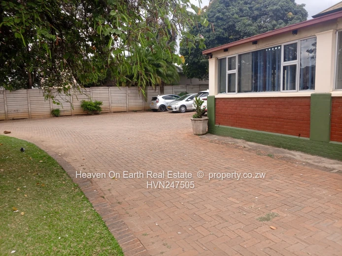 Offices to let !  (Sole Mandate)