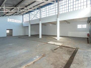 Warehouse & Factory