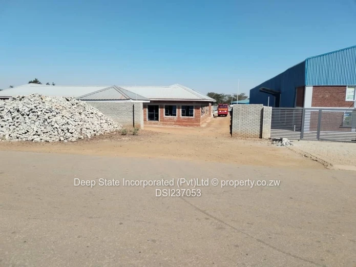 Warehouse for sale in Madokero industrial area