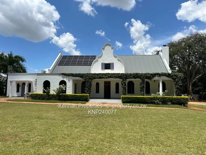 Gracious Dutch Gable home on a quiet close