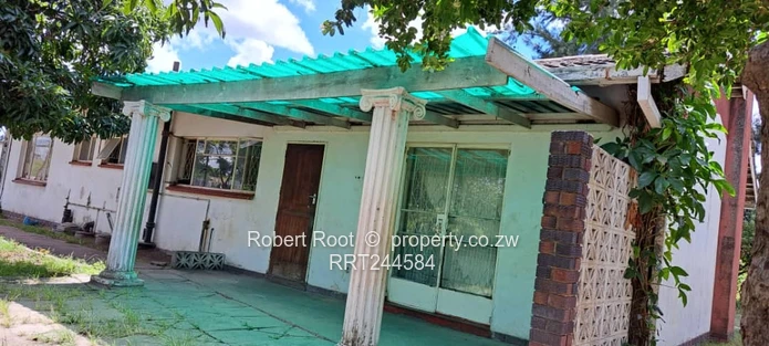 Renovators/Investors opportunity 3 821sqm (Sole Mandate)