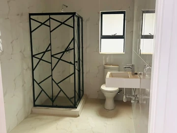 3 Bedroom Garden Flat