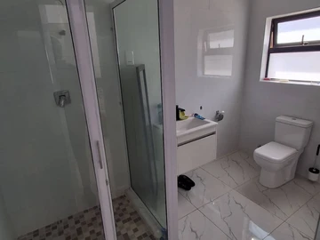 3 Bedroom Garden Flat