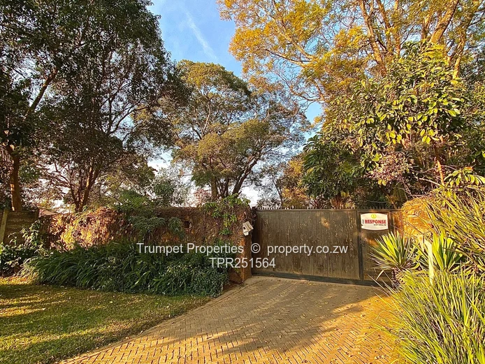 4 Bedroom Timeless Masterpiece In Glen Lorne For Sale (Sole Mandate)