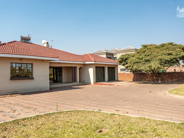 4 Bedroom House