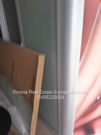 GLEN LORNE 7000sqm 500k