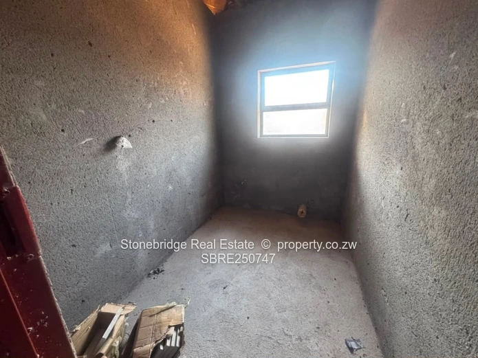 Burnside Townhouse At Usd $100 000 (Sole Mandate)