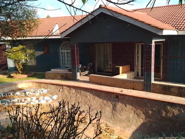 5 Bedroom House