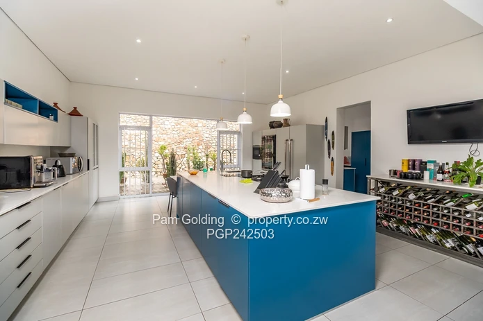 House for Sale in Glen Lorne