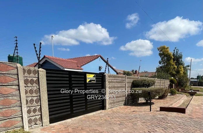 Beautiful Compact Msasa Park House to Let