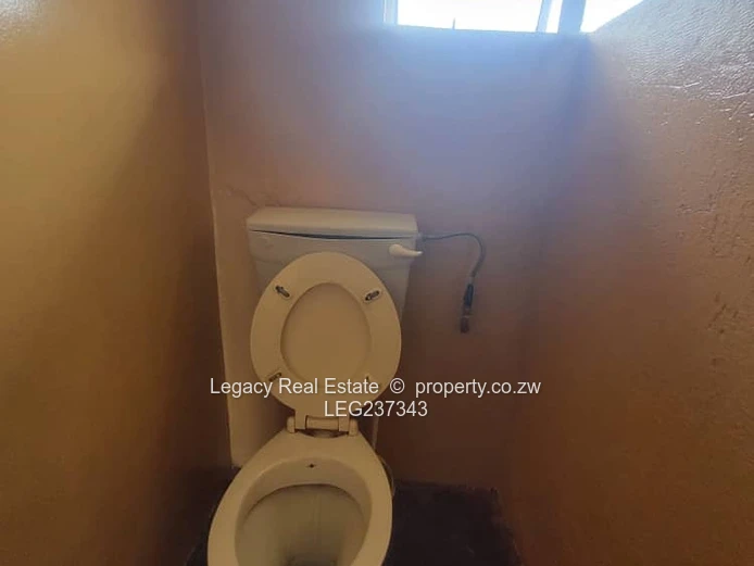 Exclusive Residence in Borrowdale Brooke Vicinity,Elegant 4-bedroom home in a Prime Borrowdale.