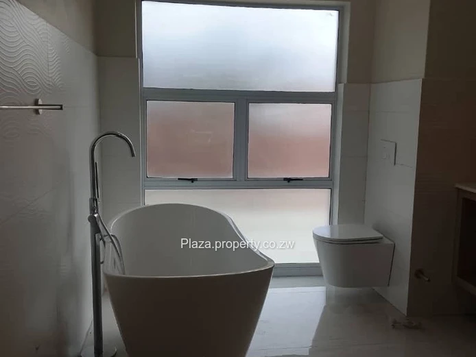 5 Bedroom House to Rent in Borrowdale (Sole Mandate)