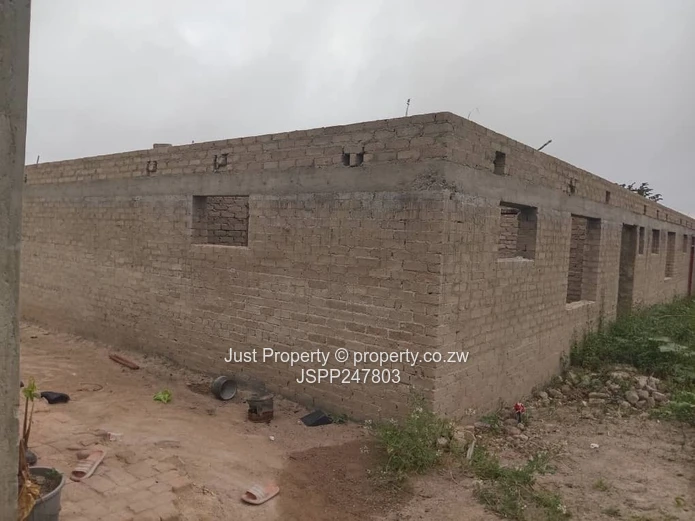 Partially Built 5-Bed Home on 875m² in Chivhu