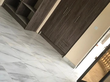 3 Bedroom Flat & Apartment