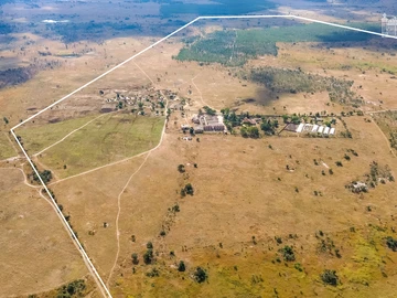 Farm & Agricultural Land