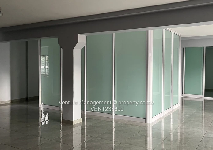 Shop for rent Highlands