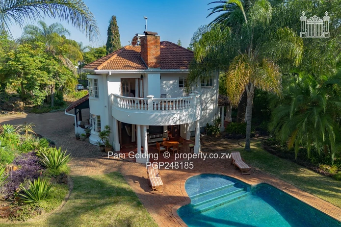 Elegant Family Residence on Orange Grove Drive, Highlands