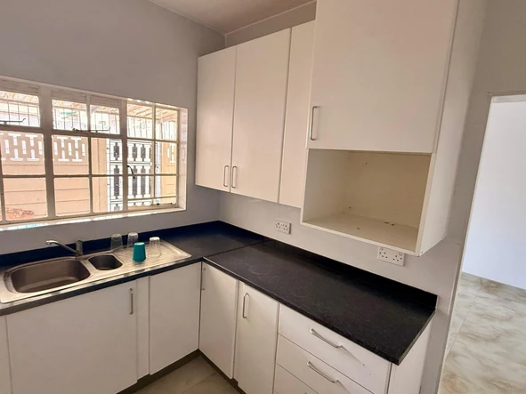 2 Bedroom Garden Flat