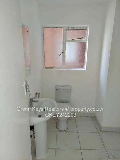 Available for immediate occupation are newly built modern flats in Galudina 