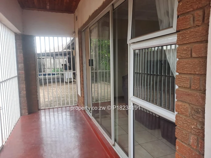 Tynwald, Harare West Spacious 4 bed home. 