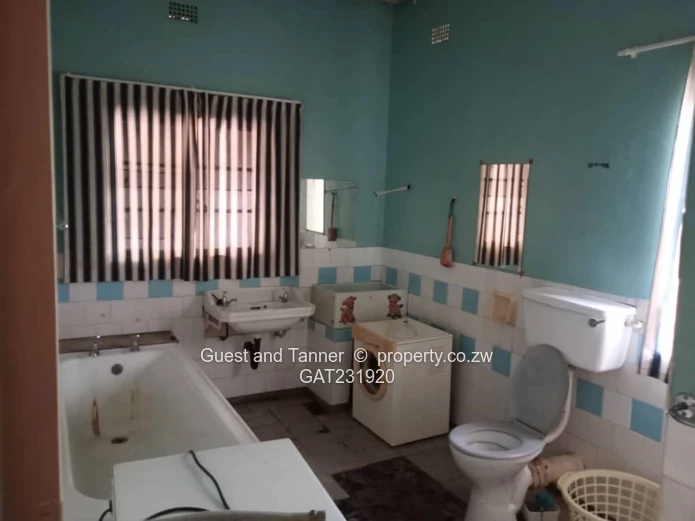 Prime Zambezi Riverfront Property – Near Victoria Falls & Hwange National Park