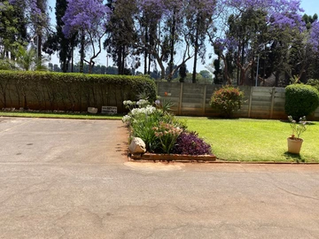 3 Bedroom Flat & Apartment