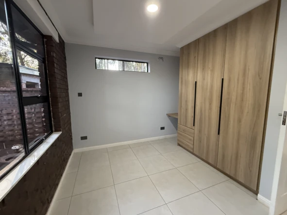 3 Bedroom Garden Flat