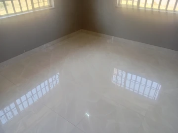 6 Bedroom House
