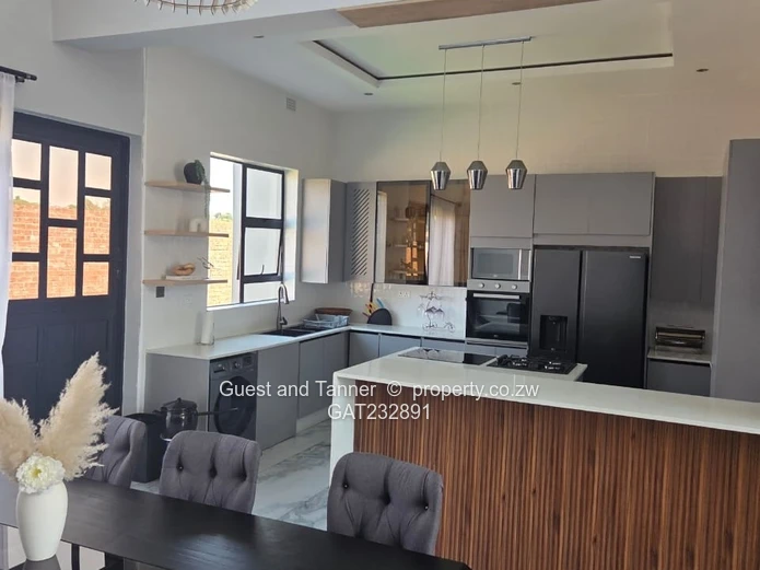 Modern Cluster Homes for Sale in Mandara near Harare – 3 En-Suite Bedrooms and Secure Complexes